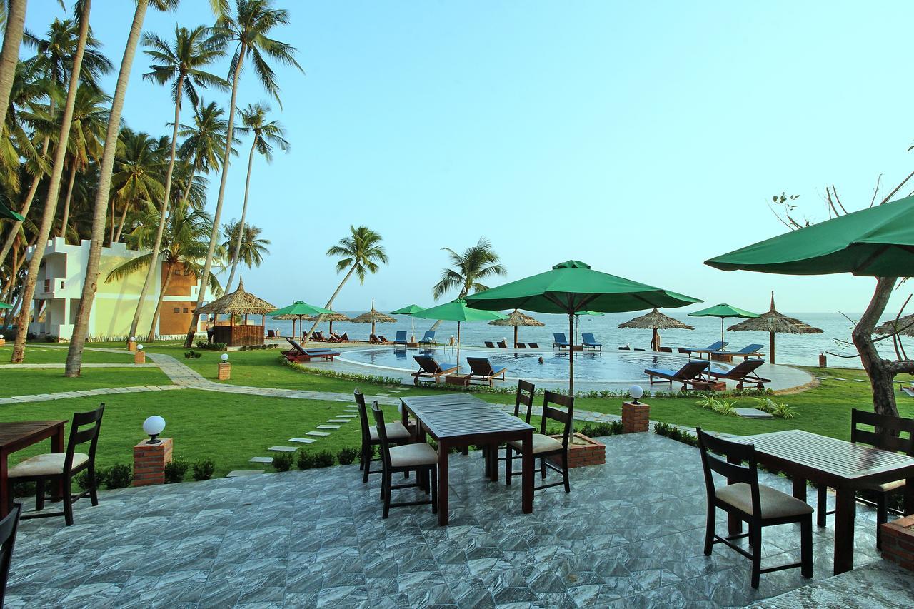 Ocean Place Mui Ne Resort Exterior photo