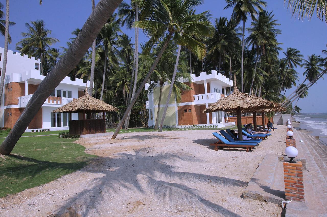 Ocean Place Mui Ne Resort Exterior photo